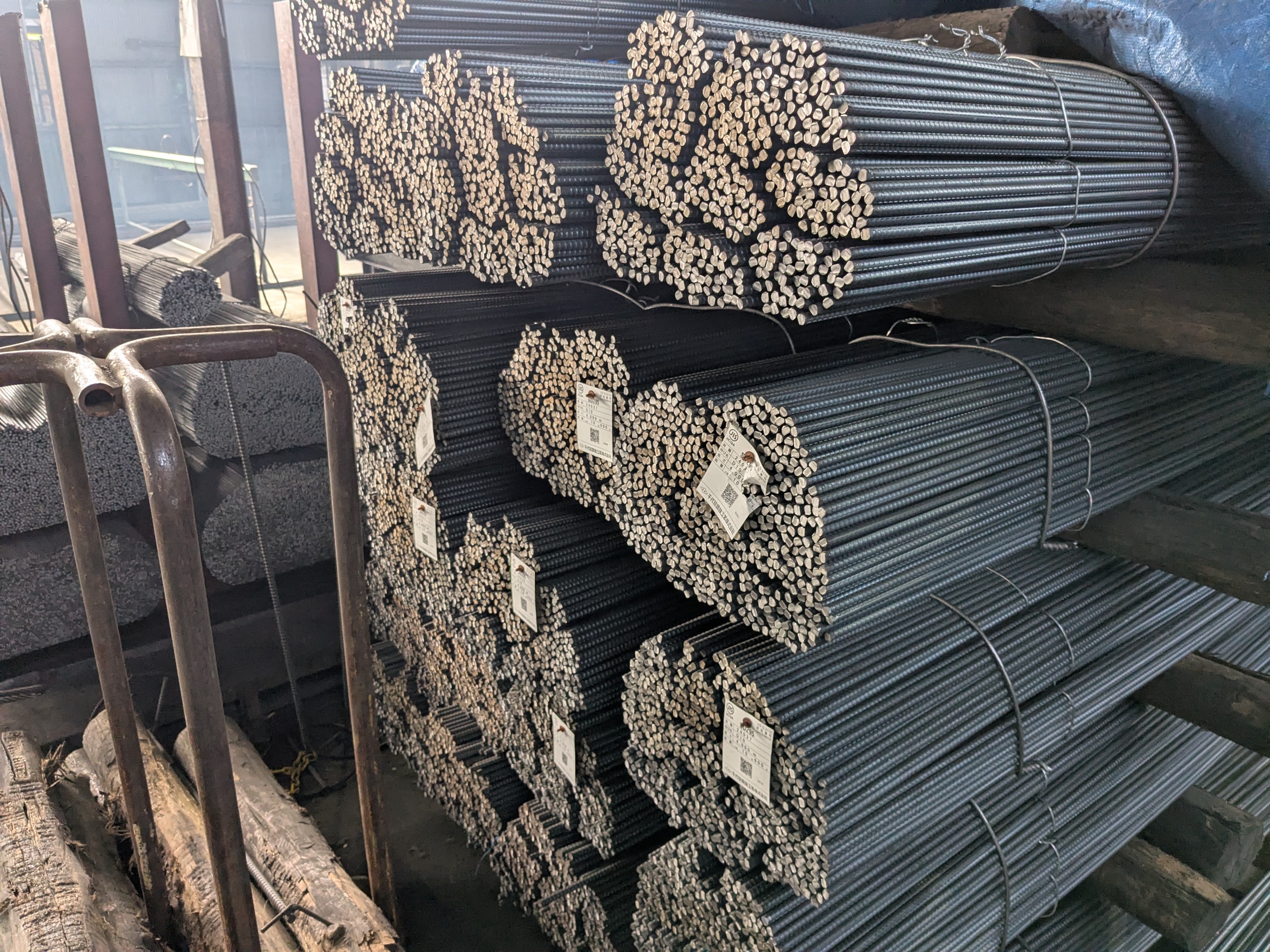 鋼材・建築土木資材